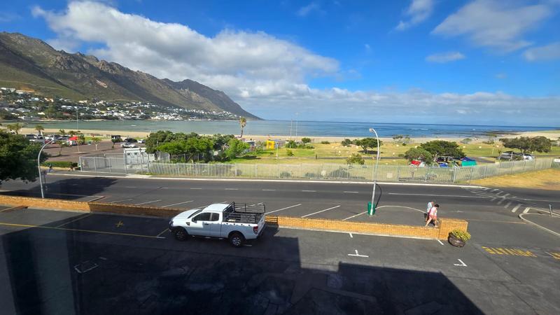 To Let 3 Bedroom Property for Rent in Gordons Bay Western Cape